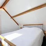 Vissershuis 92 With Parking By Interhome Ferienhaus