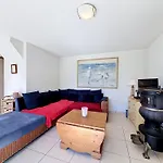 Vissershuis 92 With Parking By Interhome
