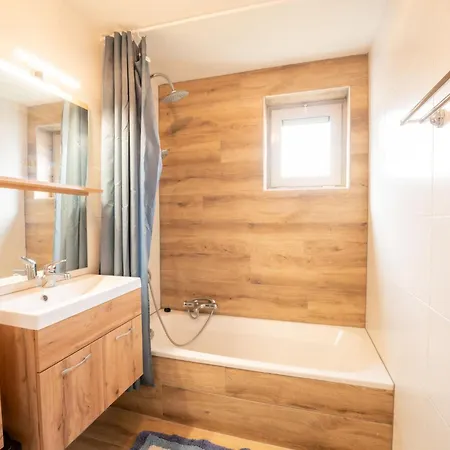 Vissershuis 92 With Parking By Interhome *