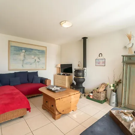 Vissershuis 92 With Parking By Interhome Дом отдыха *