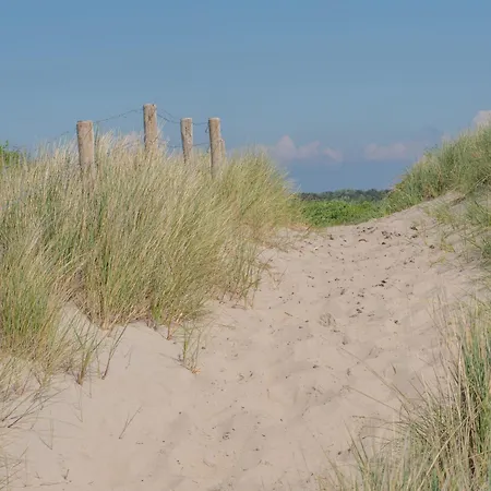 Дом отдыха Vissershuis 92 With Parking By Interhome