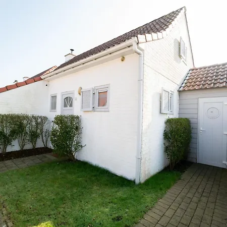 Vakantiehuis Vissershuis 92 With Parking By Interhome *