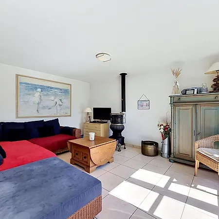Vissershuis 92 With Parking By Interhome *