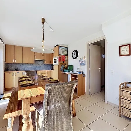 בית נופש Vissershuis 92 With Parking By Interhome דה האן