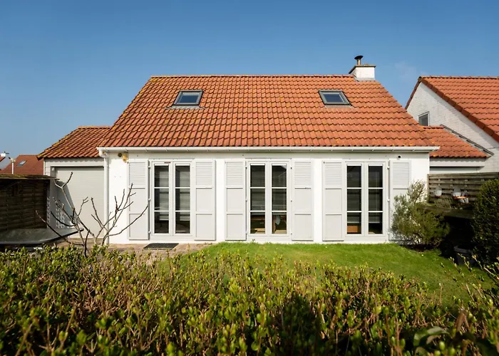 Vakantiehuis Vissershuis 92 With Parking By Interhome *