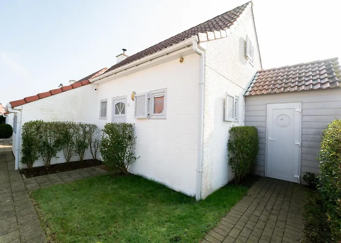 Vakantiehuis Vissershuis 92 With Parking By Interhome *